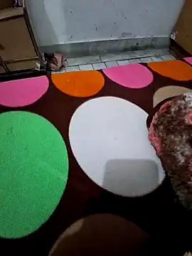 Snapshot of menakshiiikaur chatting on December 2024 02:04:01 PM menakshiiikaur online show from December 2024 02:04:01 PM