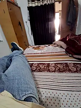 Snapshot of menakshiiikaur chatting on December 2024 07:47:02 AM menakshiiikaur online show from December 2024 07:47:02 AM