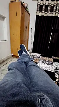 Snapshot of menakshiiikaur chatting on December 2024 07:49:02 AM menakshiiikaur online show from December 2024 07:49:02 AM