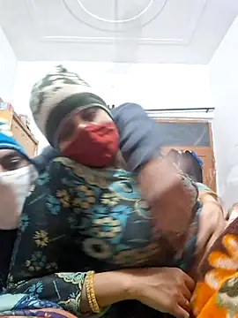 Snapshot of menakshiiikaur chatting on February 2025 05:47:02 PM menakshiiikaur online show from February 2025 05:47:02 PM