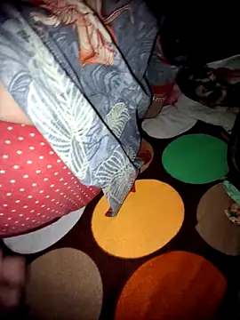 Snapshot of menakshiiikaur chatting on March 2025 05:29:01 PM menakshiiikaur online show from March 2025 05:29:01 PM