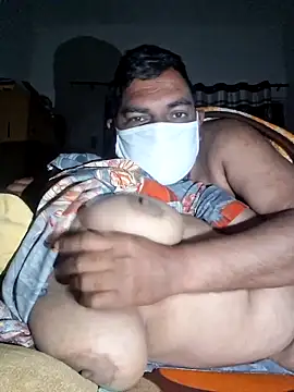 Snapshot of menakshiiikaur chatting on March 2025 12:00:02 AM menakshiiikaur online show from March 2025 12:00:02 AM