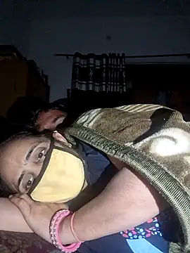 Snapshot of menakshiiikaur chatting on March 2025 05:39:01 PM menakshiiikaur online show from March 2025 05:39:01 PM