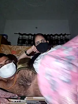 Snapshot of menakshiiikaur chatting on October 2025 05:33:02 PM menakshiiikaur online show from October 2025 05:33:02 PM