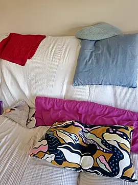 Snapshot of JennyCoquine chatting on October 2025 09:06:02 AM JennyCoquine online show from October 2025 09:06:02 AM