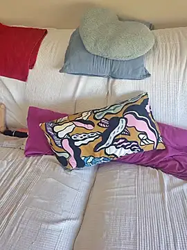 Snapshot of JennyCoquine chatting on October 2025 10:49:01 AM JennyCoquine online show from October 2025 10:49:01 AM