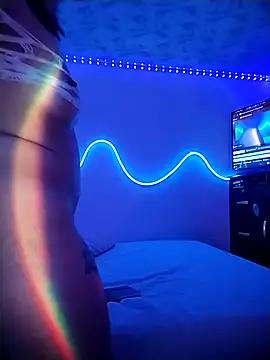 Snapshot of AlessiaVal_ chatting on February 2026 02:15:02 PM AlessiaVal online show from February 2026 02:15:02 PM