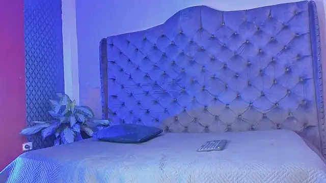 Snapshot of yulianademond66 chatting on February 2025 08:31:01 PM yulianademond66 online show from February 2025 08:31:01 PM