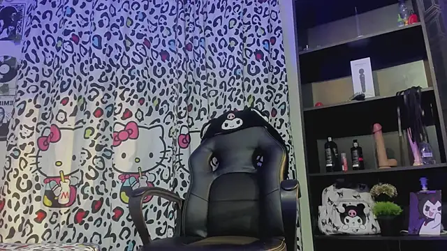 Snapshot of yulianademond66 chatting on October 2025 12:07:02 AM yulianademond66 online show from October 2025 12:07:02 AM