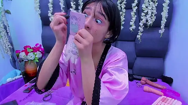 Snapshot of Danny_Face chatting on April 2026 03:28:02 PM Danny Face online show from April 2026 03:28:02 PM