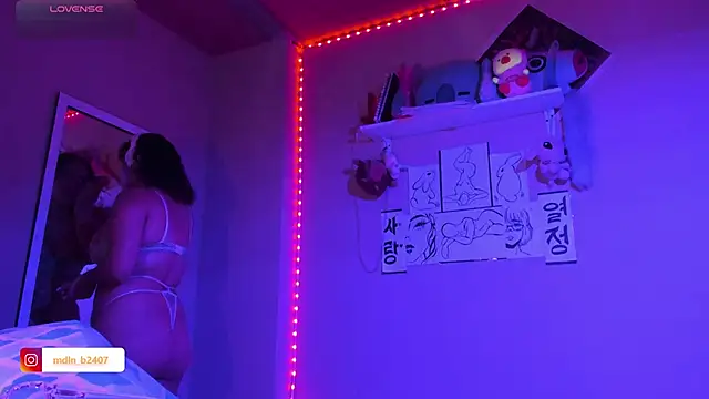 MadelineBenet online show from February 2025 03:09:02 AM