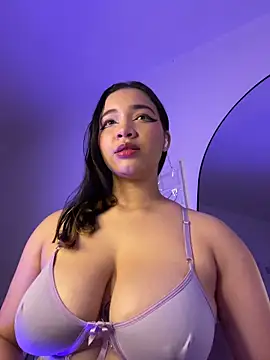 MadelineBenet online show from February 2026 02:59:01 AM