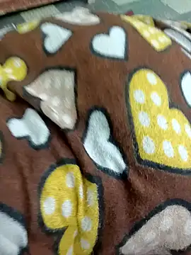 Snapshot of QUEEN-X-CPL chatting on February 2025 06:10:01 PM QUEEN-X-CPL online show from February 2025 06:10:01 PM