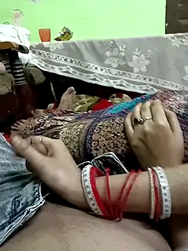 Snapshot of QUEEN-X-CPL chatting on March 2025 05:36:02 PM QUEEN-X-CPL online show from March 2025 05:36:02 PM