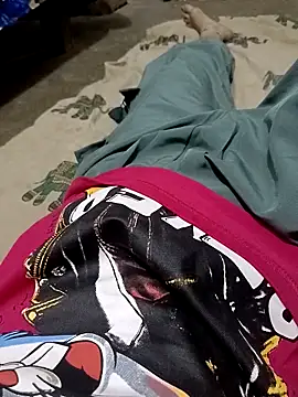 Snapshot of QUEEN-X-CPL chatting on September 2025 06:09:01 PM QUEEN-X-CPL online show from September 2025 06:09:01 PM