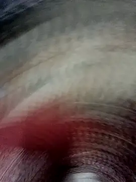 Snapshot of QUEEN-X-CPL chatting on September 2025 06:11:02 PM QUEEN-X-CPL online show from September 2025 06:11:02 PM