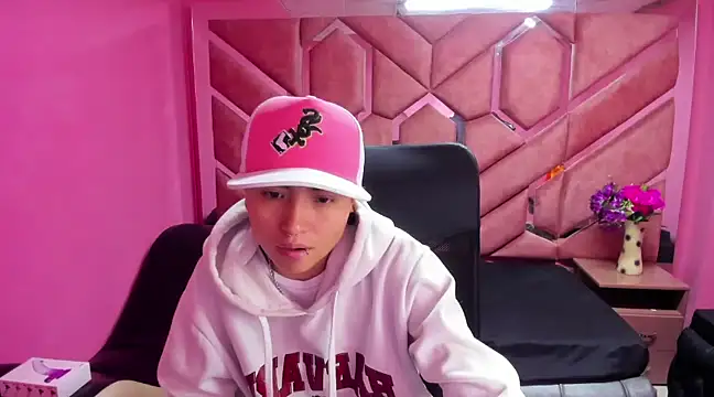 Im Mathias online show from January 2025 03:29:01 AM