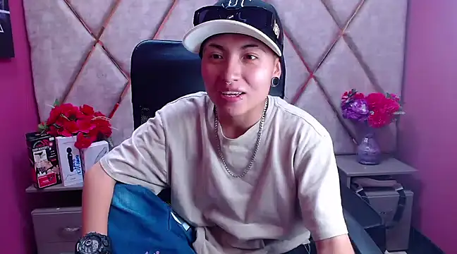 Im Mathias online show from February 2025 07:02:02 AM