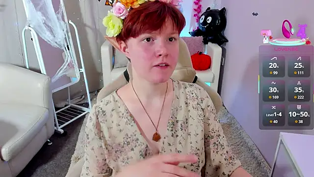 DreamyLuna online show from October 2025 08:29:01 PM