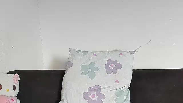 Snapshot of salome_daniel chatting on July 2026 06:02:02 PM salome daniel online show from July 2026 06:02:02 PM