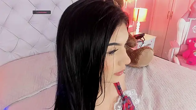 scarlet hill online show from December 2024 01:55:02 PM