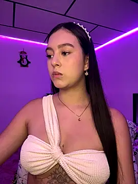 kanne mia online show from October 2025 09:15:01 PM