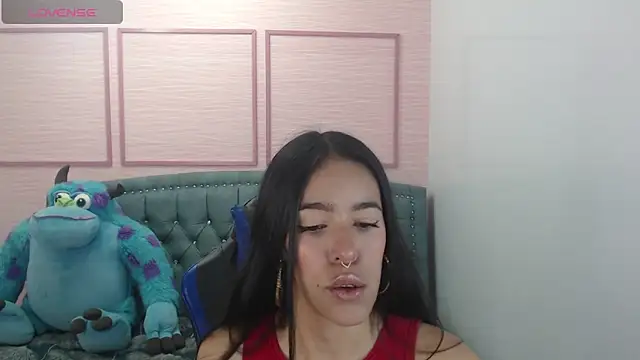 stephania t online show from February 2025 10:47:02 AM