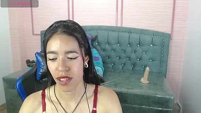 stephania t online show from February 2025 01:26:02 PM