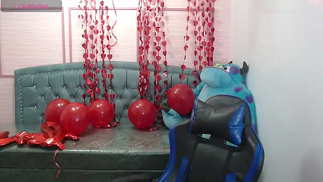 stephania t online show from February 2025 10:33:02 AM