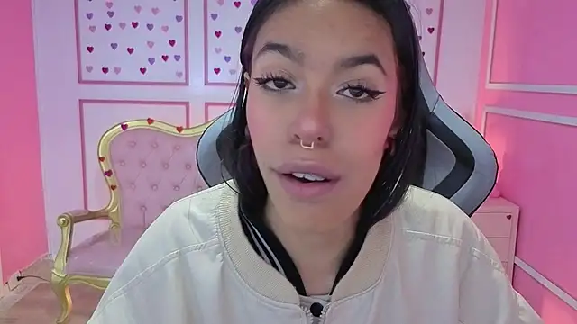 stephania t online show from October 2025 11:39:01 AM