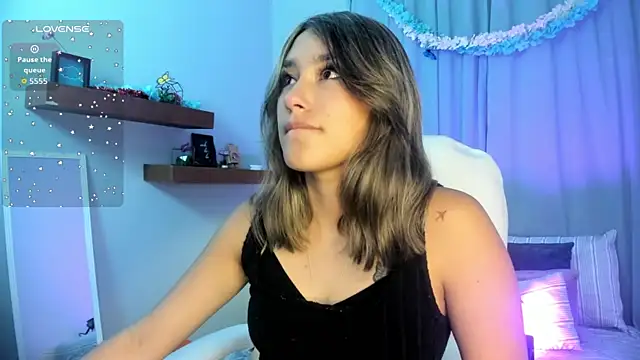  Sophie  miller online show from April 2026 08:04:01 PM