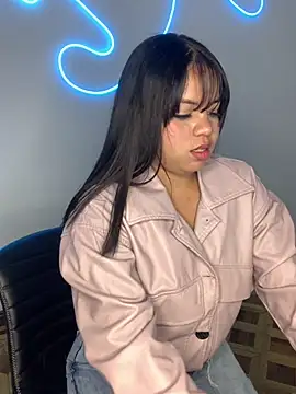 Snapshot of Elaa_euphoria chatting on January 2025 01:41:01 AM Elaa euphoria online show from January 2025 01:41:01 AM