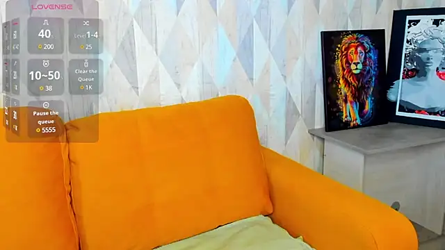 Snapshot of Michelle_Blond chatting on February 2025 07:40:01 AM Michelle Blond online show from February 2025 07:40:01 AM