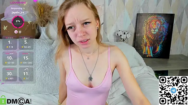 Snapshot of Michelle_Blond chatting on September 2025 05:42:02 AM Michelle Blond online show from September 2025 05:42:02 AM