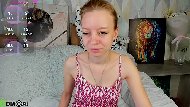 Snapshot of Michelle_Blond chatting on September 2025 07:55:02 AM Michelle Blond online show from September 2025 07:55:02 AM