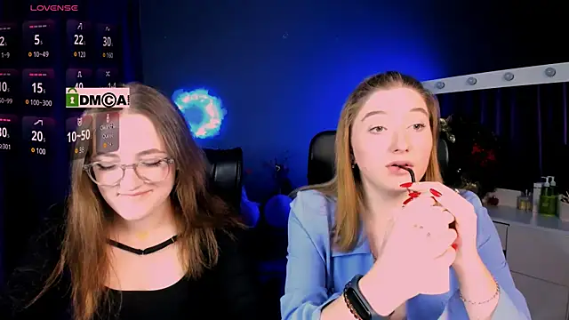 luna berryy online show from February 2025 08:17:02 PM