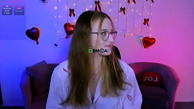 Snapshot of luna_berryy chatting on March 2026 08:23:01 PM luna berryy online show from March 2026 08:23:01 PM