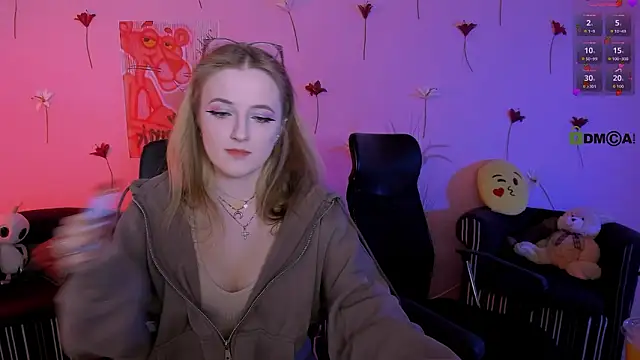 Snapshot of luna_berryy chatting on March 2026 08:23:01 PM luna berryy online show from March 2026 08:23:01 PM