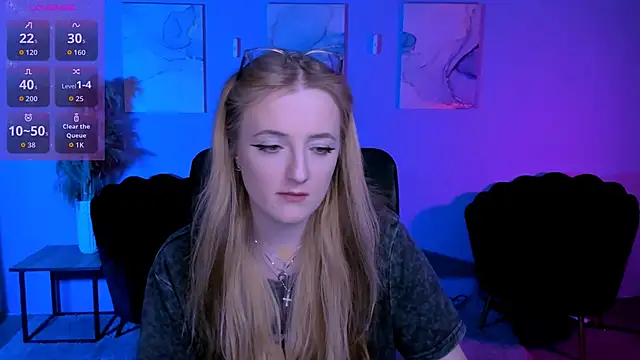 Snapshot of luna_berryy chatting on March 2026 08:25:02 PM luna berryy online show from March 2026 08:25:02 PM