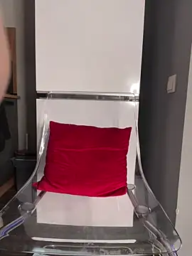 Snapshot of Miss_chiks chatting on February 2025 07:33:02 PM Miss chiks online show from February 2025 07:33:02 PM