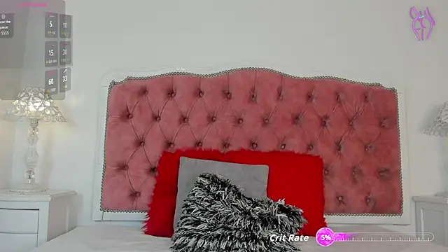 amberlitle online show from September 2025 12:08:02 PM