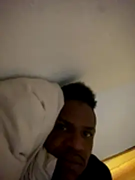 Snapshot of ElNegroRony chatting on December 2025 06:39:01 PM ElNegroRony online show from December 2025 06:39:01 PM