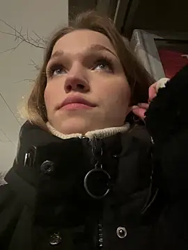 KitteCat online show from December 2024 05:58:02 PM