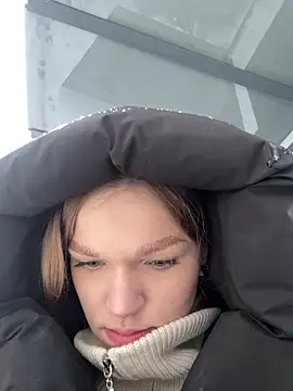 KitteCat online show from December 2024 09:45:02 AM