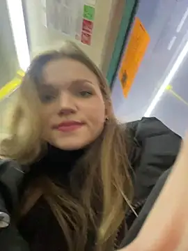 KitteCat online show from December 2024 01:39:02 PM