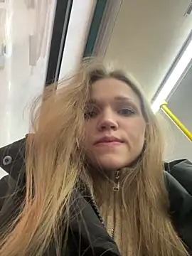 KitteCat online show from December 2024 11:09:01 AM