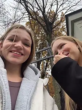 KitteCat online show from October 2025 10:34:02 AM