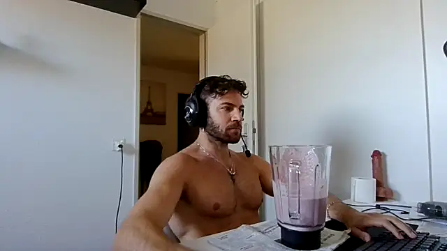 Snapshot of alpha-hunk chatting on March 2026 11:04:01 AM alpha-hunk online show from March 2026 11:04:01 AM