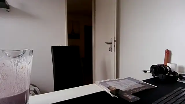 Snapshot of alpha-hunk chatting on March 2026 10:49:02 AM alpha-hunk online show from March 2026 10:49:02 AM