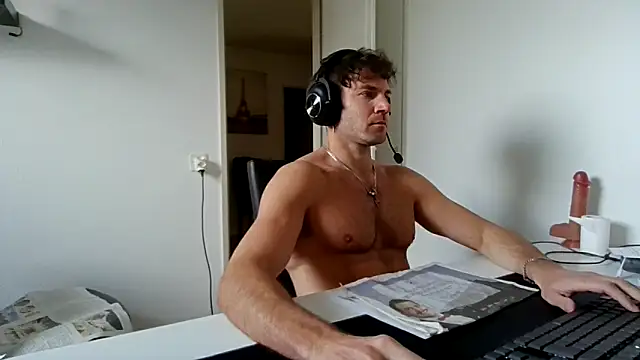 Snapshot of alpha-hunk chatting on March 2026 01:11:02 PM alpha-hunk online show from March 2026 01:11:02 PM